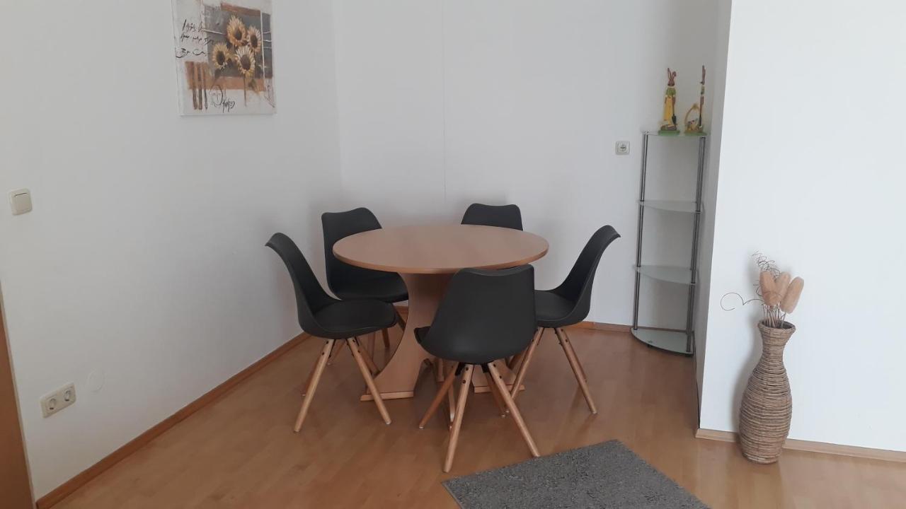 Appartement Huber Луцмансбург Екстериор снимка