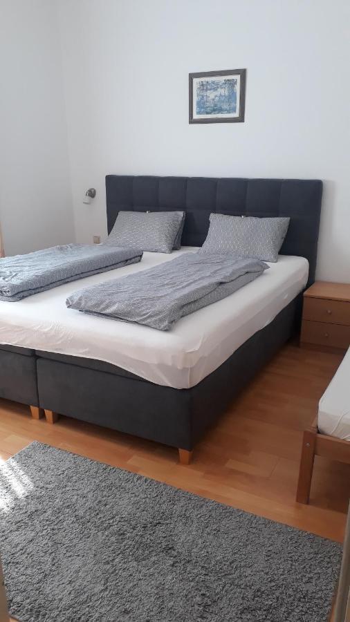 Appartement Huber Луцмансбург Екстериор снимка